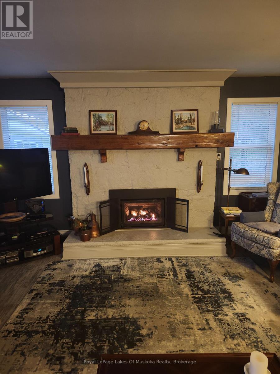 3445 Southwood Beach Boulevard, Ramara, Ontario  L0K 2B0 - Photo 23 - S12821952