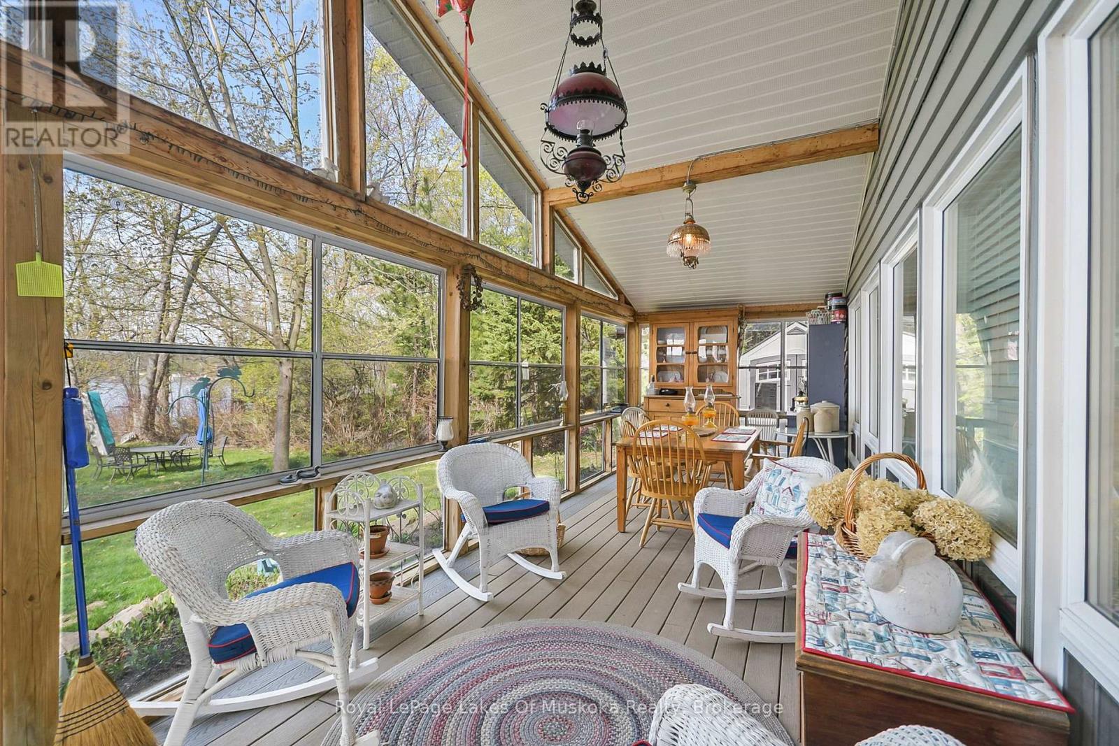 3445 Southwood Beach Boulevard, Ramara, Ontario  L0K 2B0 - Photo 4 - S12821952