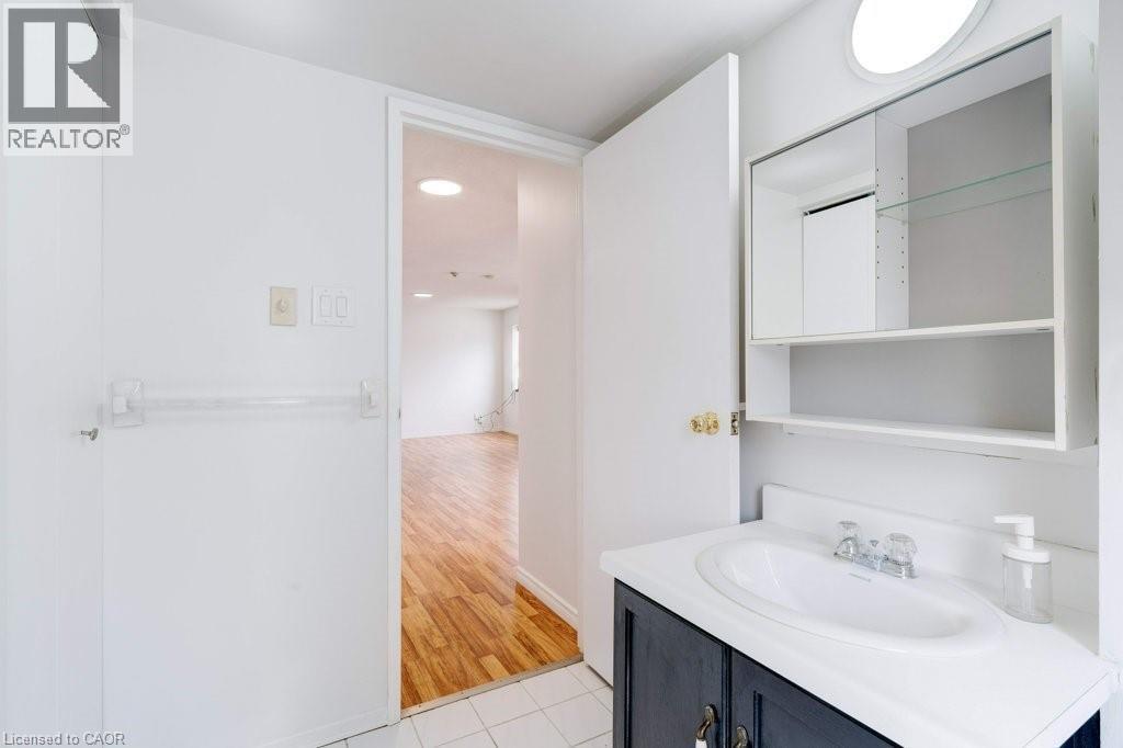 175 Hunter Street E Unit# 207, Hamilton, Ontario  L8N 4E7 - Photo 15 - 40807651