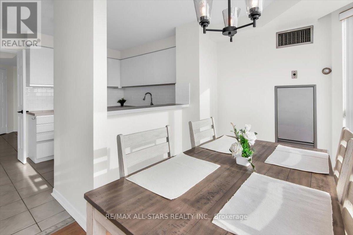 1809 - 2155 Burnhamthorpe Road W, Mississauga, Ontario  L5L 5P4 - Photo 12 - W12821904