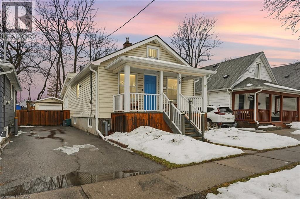 20 TRAPNELL Street, St. Catharines, Ontario