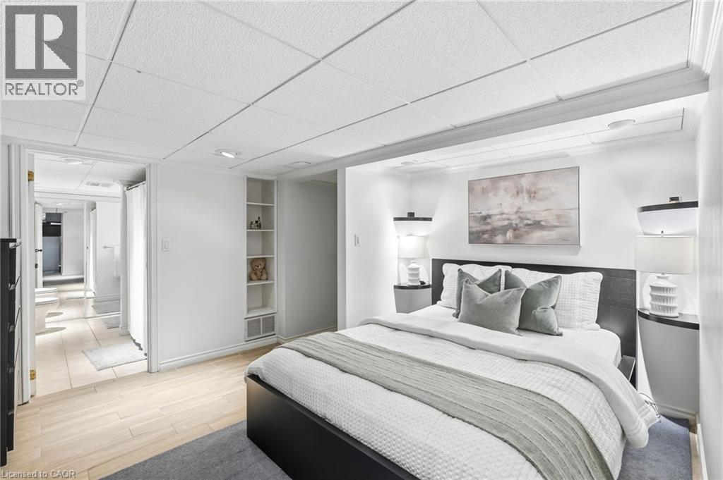 20 Trapnell Street, St. Catharines, Ontario  L2R 1A9 - Photo 24 - 40803261