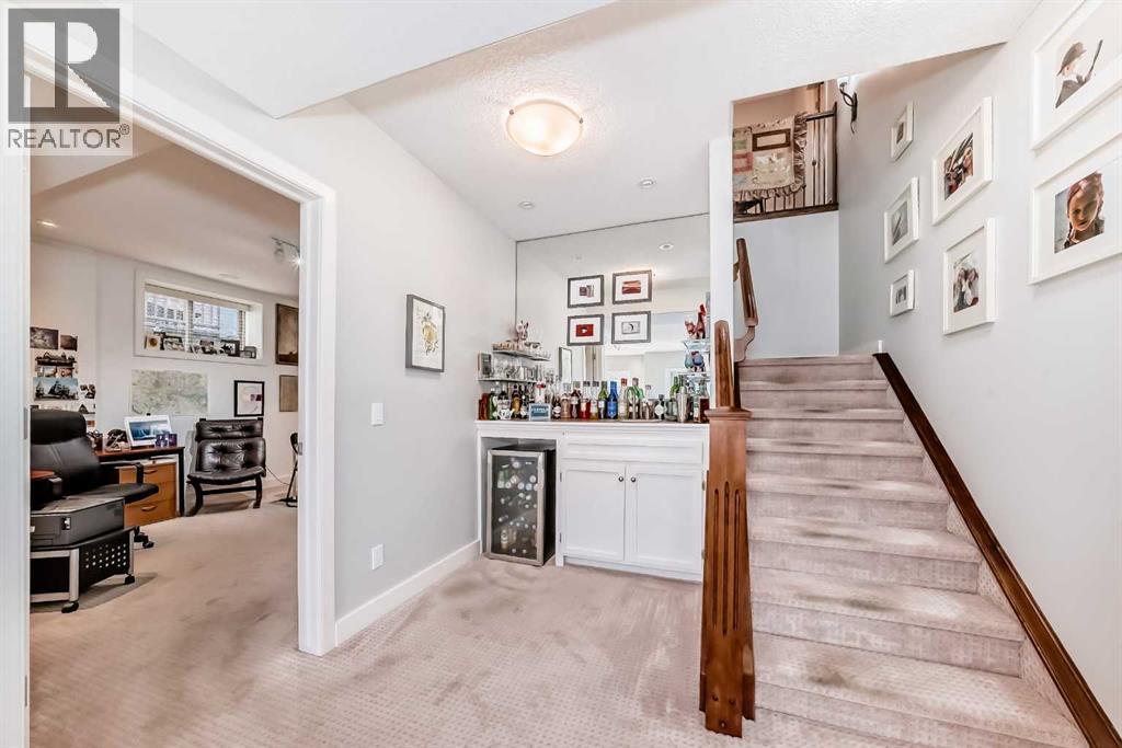 41 Bridle Estates Manor Sw, Calgary, Alberta  T2Y 5A7 - Photo 29 - A2286004