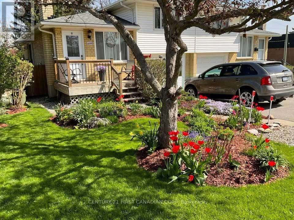 1099 Byron Baseline Road, London South (South K), Ontario  N6K 2C7 - Photo 2 - X12822028