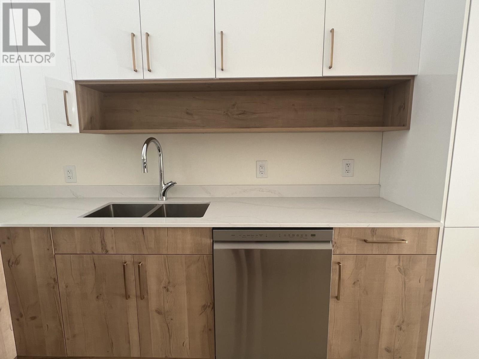 397 Empire Ave, Thunder Bay, Ontario  P7E 4S3 - Photo 5 - TB2600300