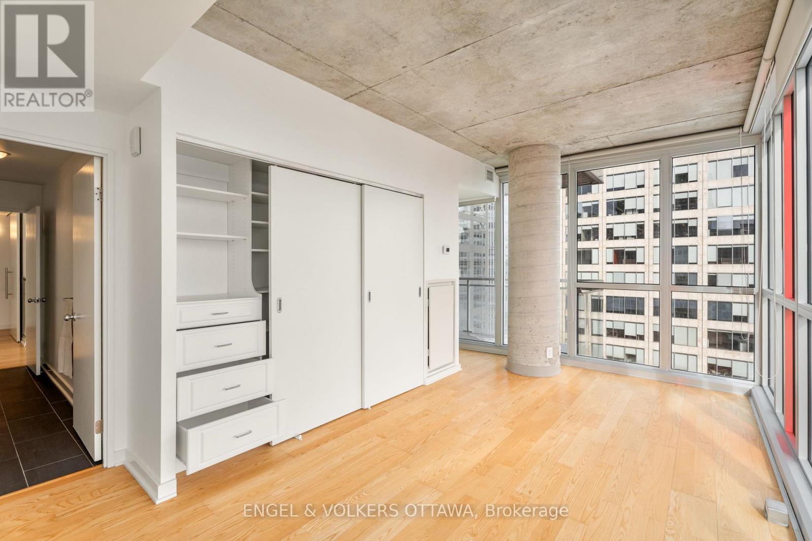 1610 - 324 Laurier Avenue W, Ottawa, Ontario  K1P 0A4 - Photo 16 - X12821984