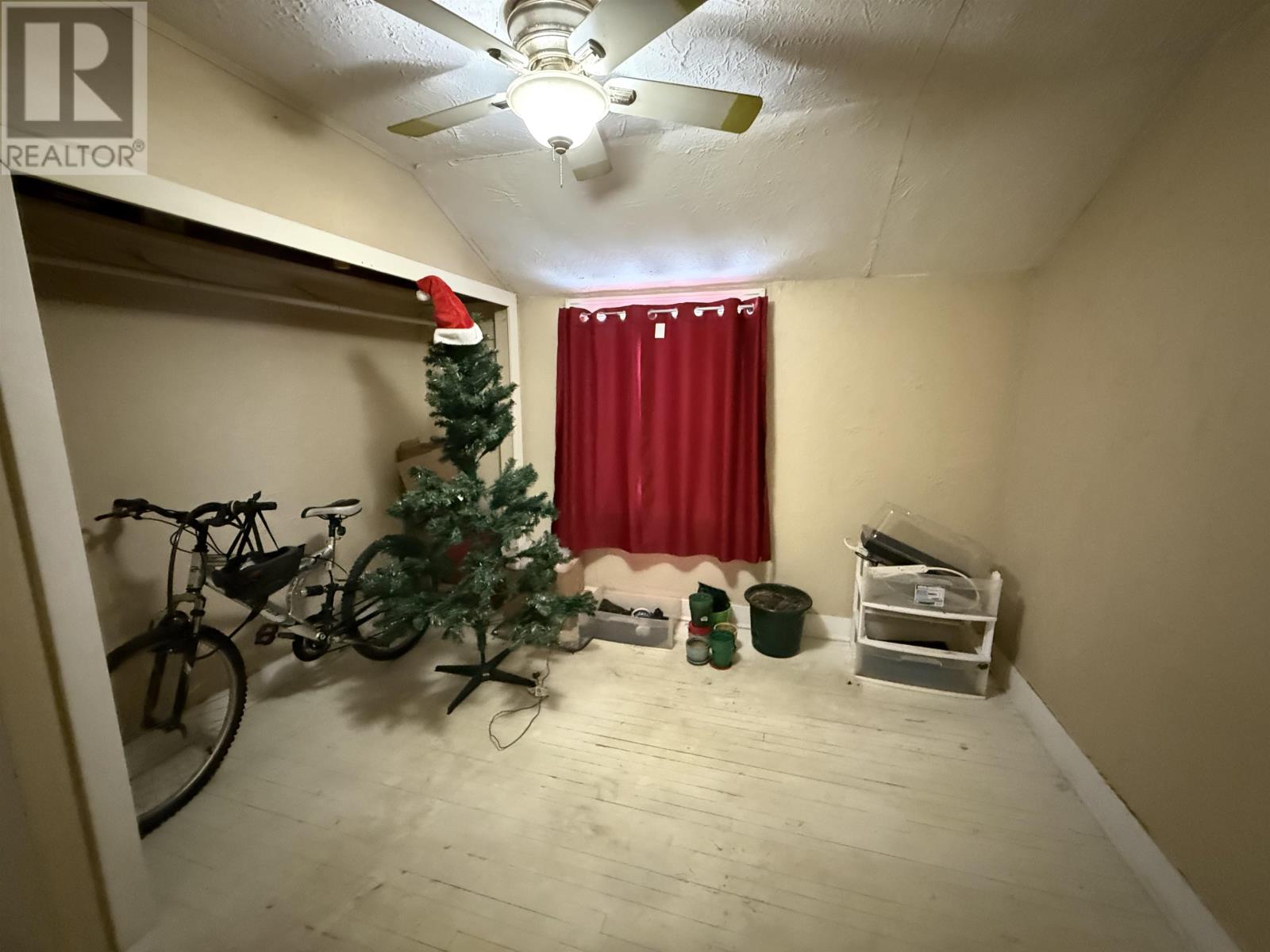 329 Grenville Ave, Thunder Bay, Ontario  P7A 2B3 - Photo 26 - TB2600305