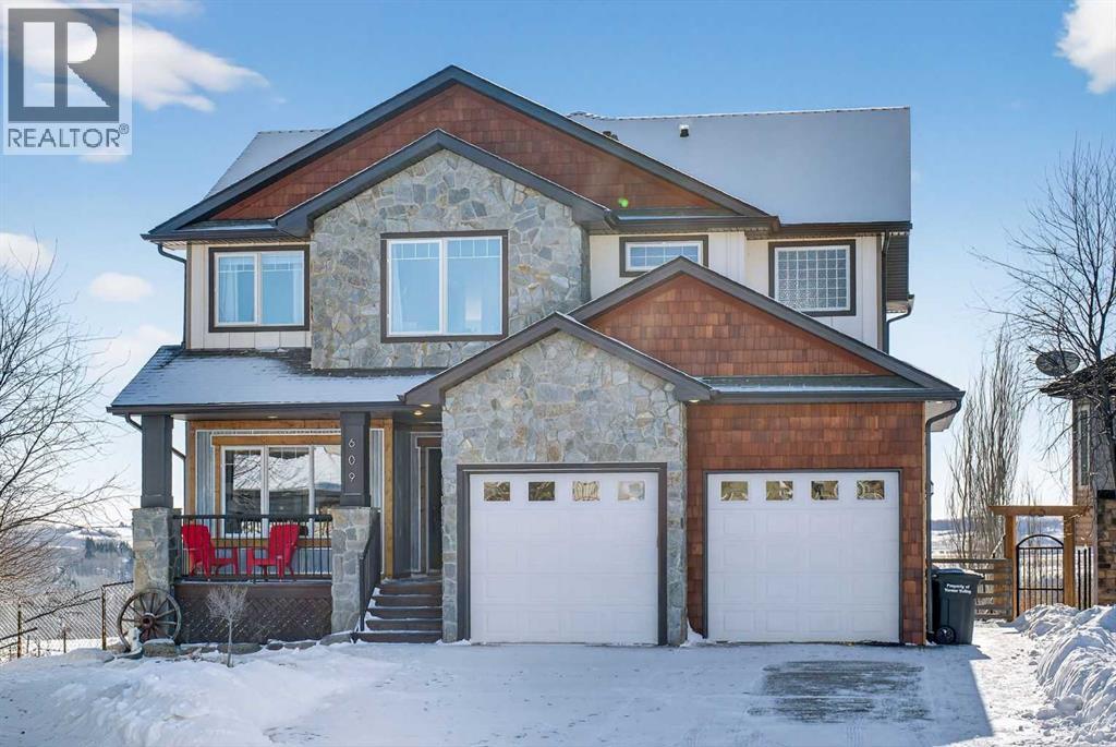 609 Sunrise Close SW, Diamond Valley, Alberta