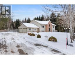 21 Benerin Court, Lincoln, New Brunswick