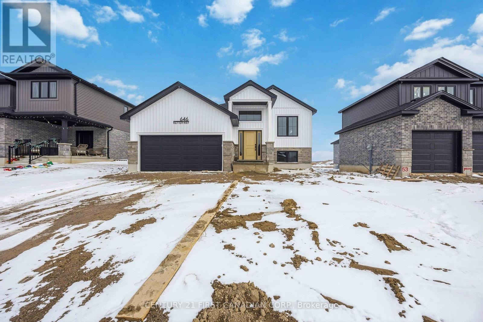 639 KETTER WAY, Plympton-Wyoming, Ontario