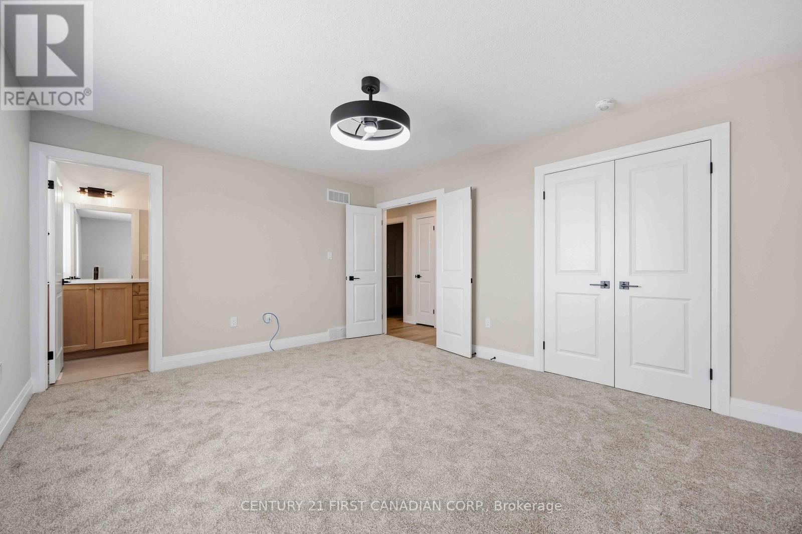 639 Ketter Way, Plympton-Wyoming, Ontario  N0N 1T0 - Photo 30 - X12606090