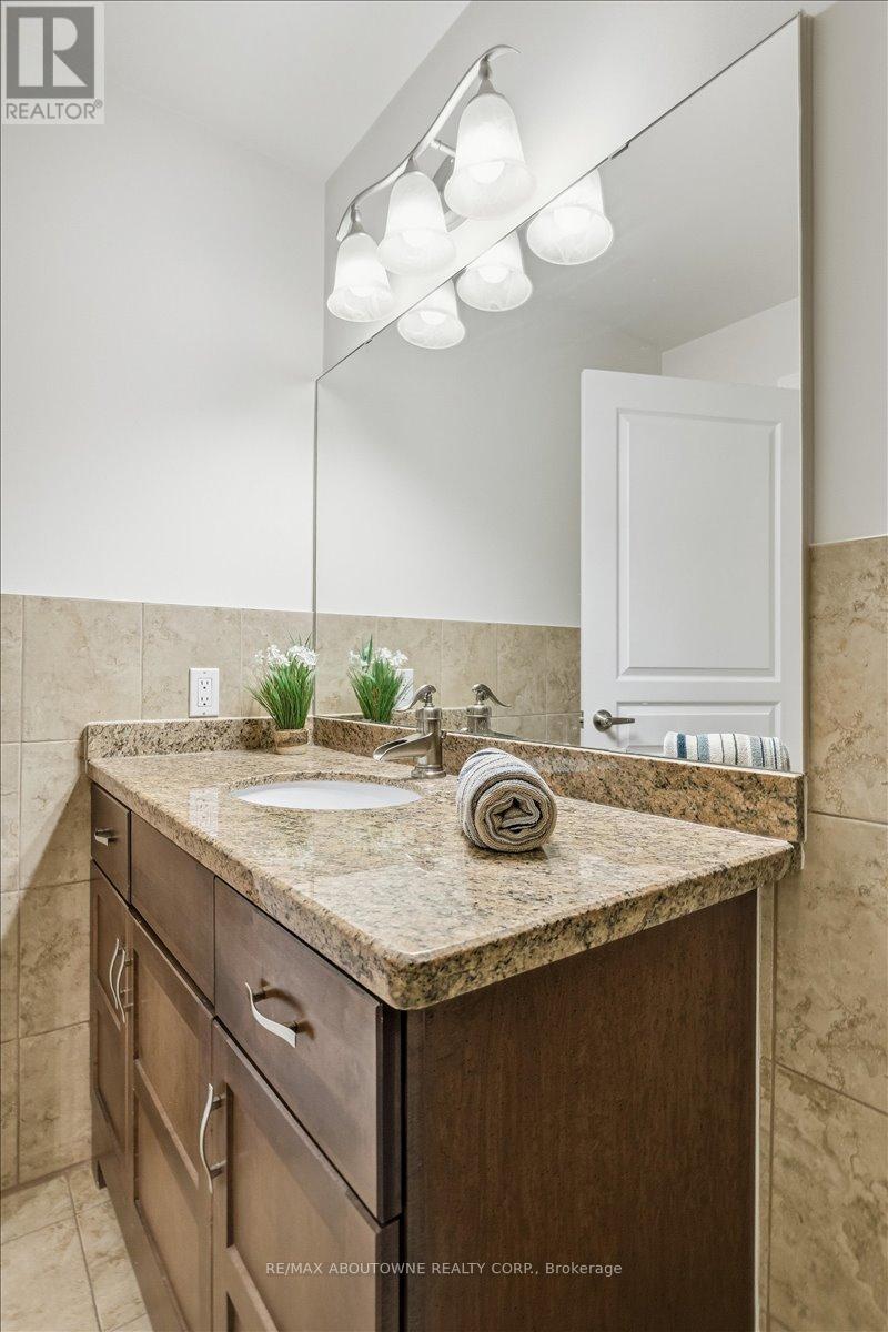 3260 Ribble Crescent, Oakville, Ontario  L6M 0B1 - Photo 39 - W12821658