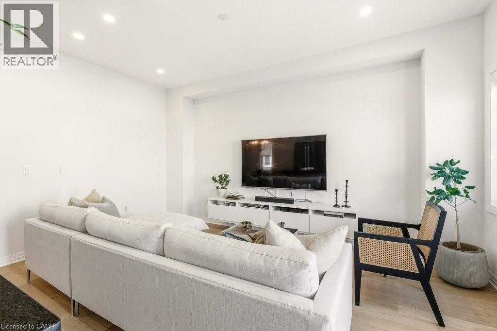 3998 Fracchioni Drive, Beamsville, Ontario  L3J 0R9 - Photo 9 - 40800999