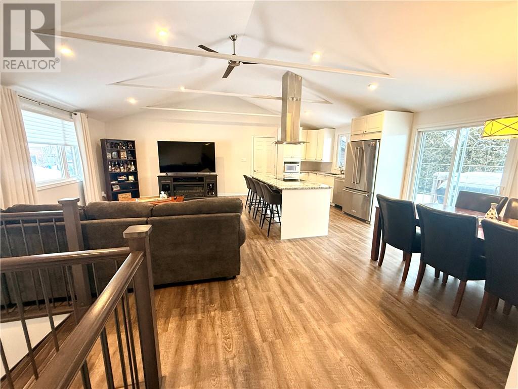 737 Beatrice Crescent, Sudbury, Ontario  P3A 5E5 - Photo 16 - 2126454