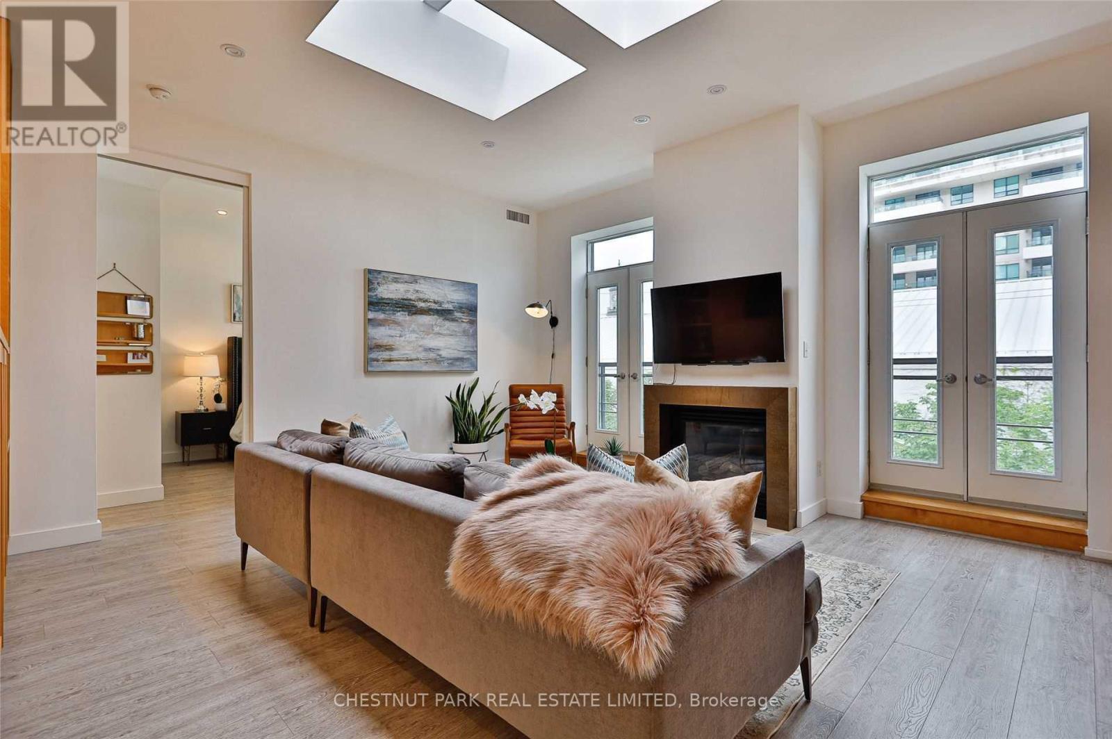 45 - 33 Price Street, Toronto, Ontario  M4W 1Z1 - Photo 3 - C12822022