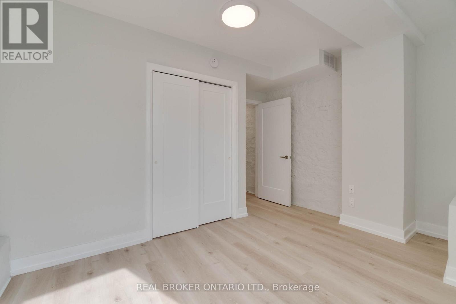 A - 19 Grange Avenue, Toronto (Kensington-Chinatown), Ontario  M5T 1C6 - Photo 10 - C12822024