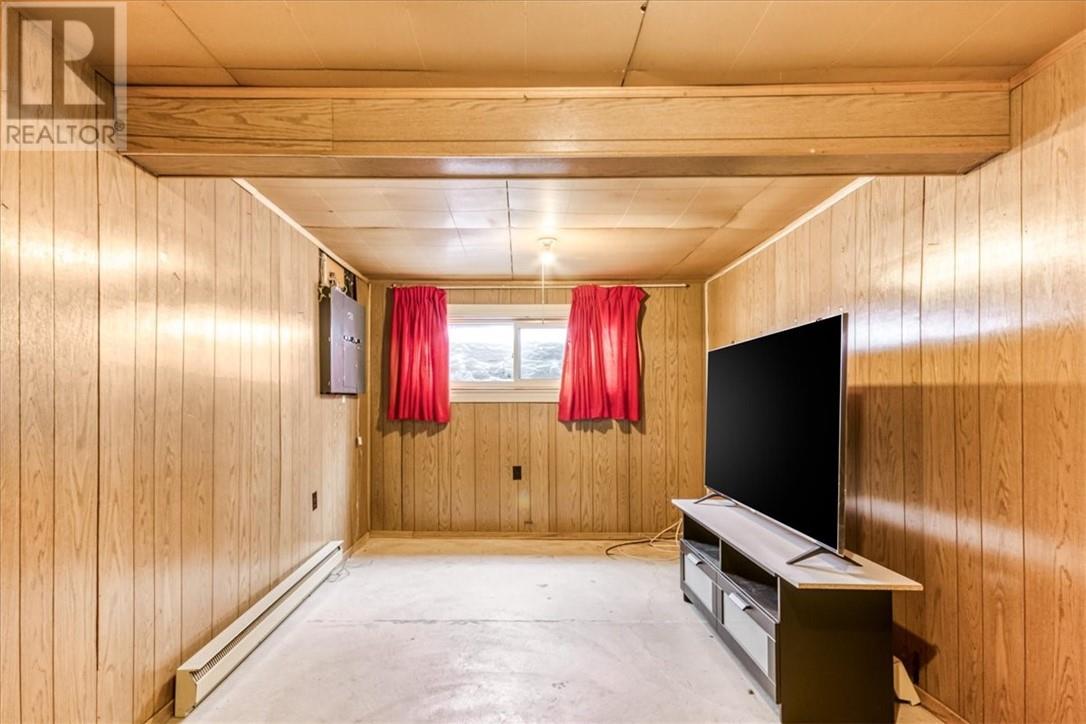 8 Maplewood Crescent, Garson, Ontario  P3L 1G8 - Photo 26 - 2126526