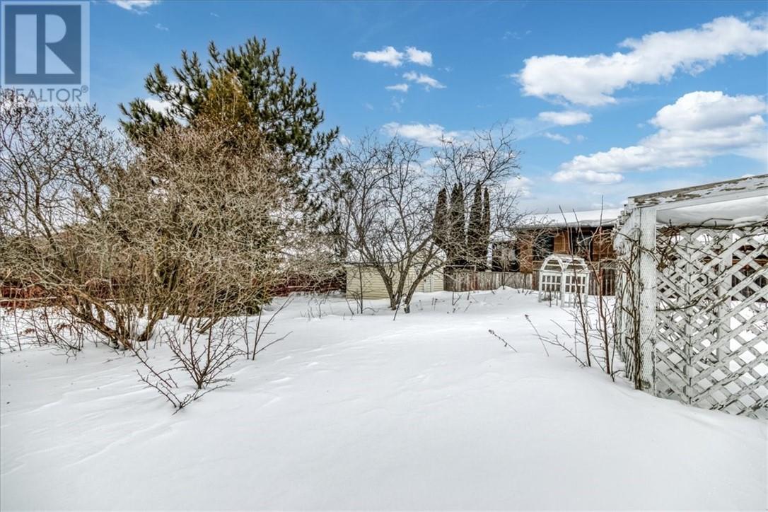 8 Maplewood Crescent, Garson, Ontario  P3L 1G8 - Photo 7 - 2126526