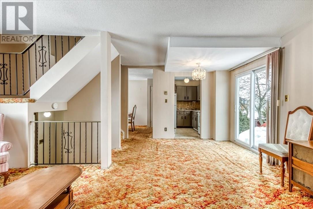 8 Maplewood Crescent, Garson, Ontario  P3L 1G8 - Photo 8 - 2126526