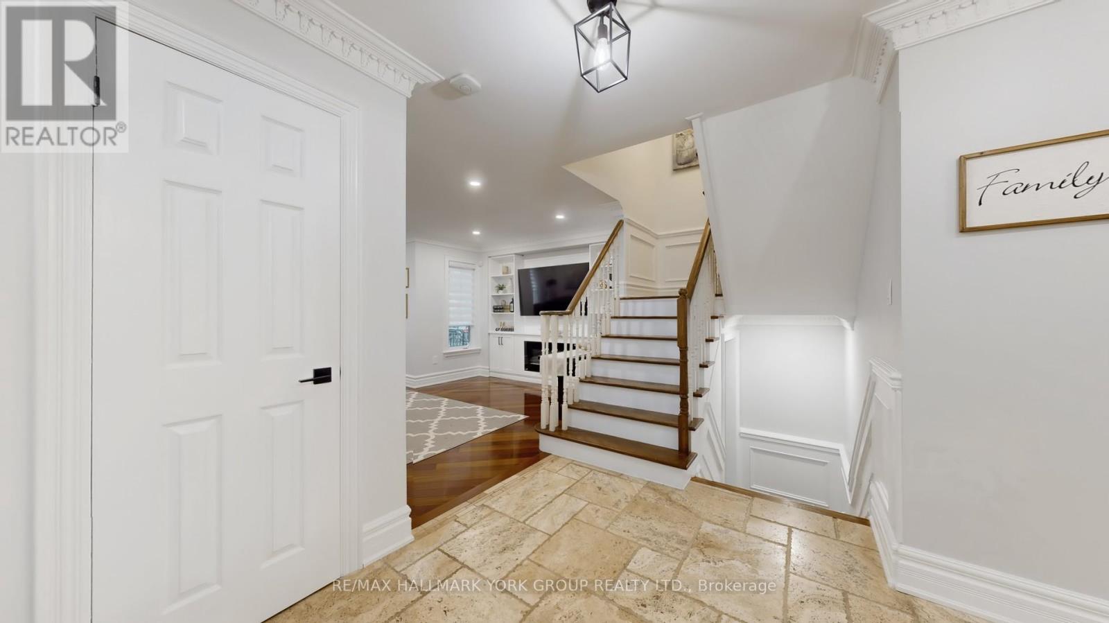 20 Domenica Way, Vaughan, Ontario  L3H 1V4 - Photo 17 - N12821938