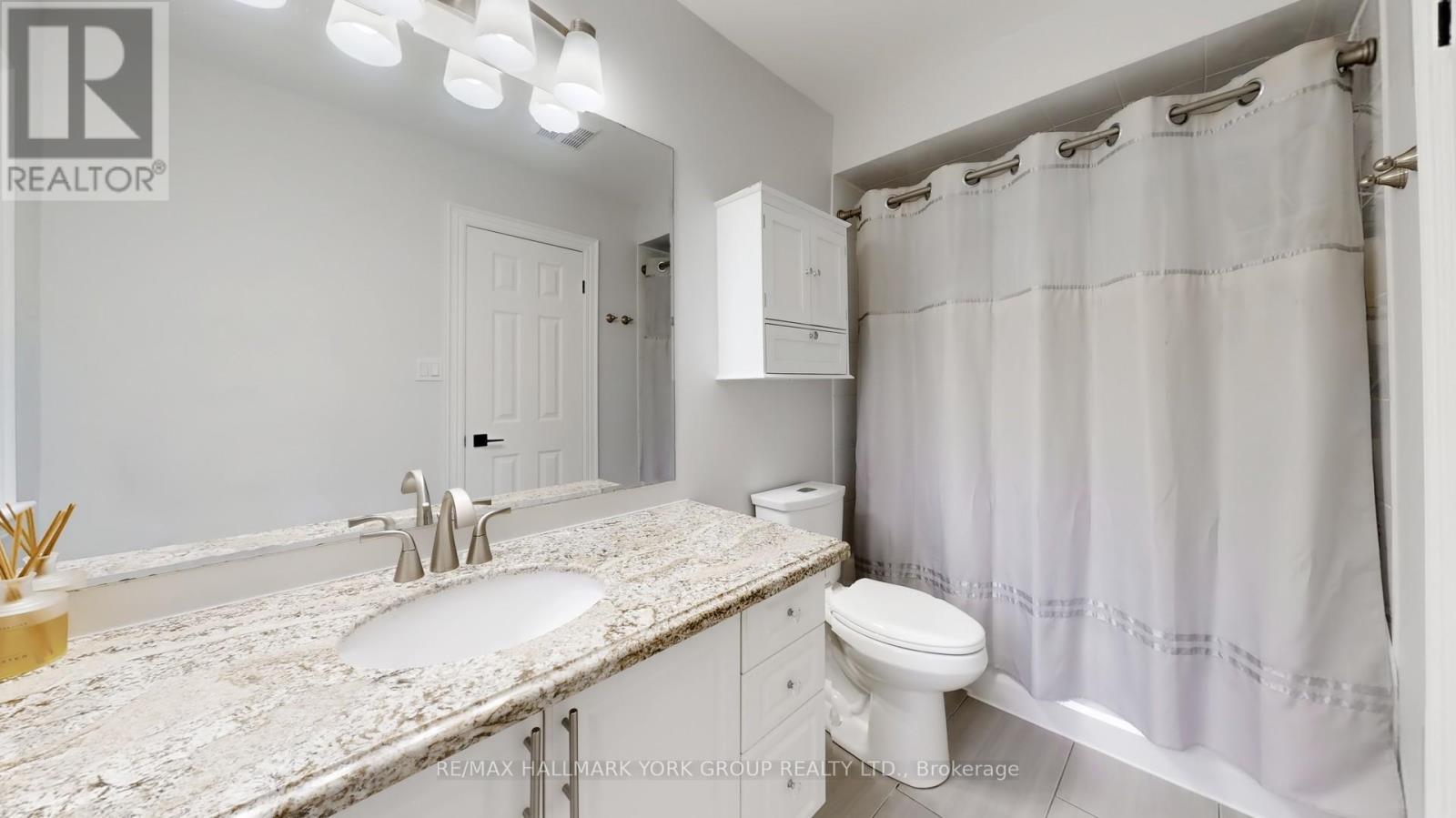 20 Domenica Way, Vaughan, Ontario  L3H 1V4 - Photo 20 - N12821938