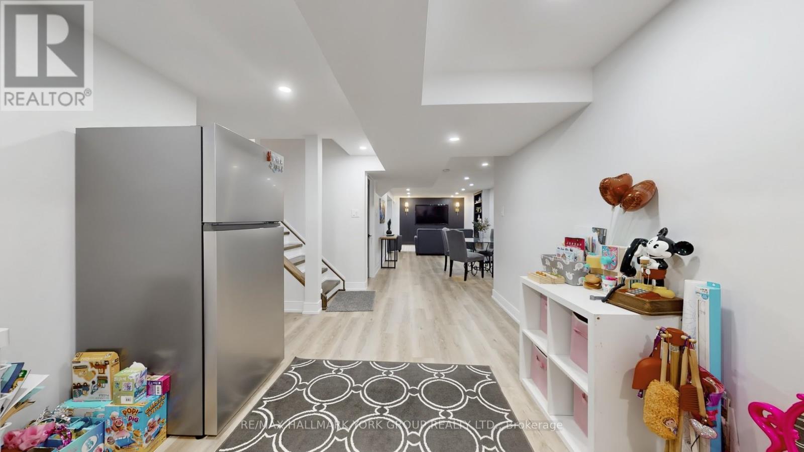 20 Domenica Way, Vaughan, Ontario  L3H 1V4 - Photo 26 - N12821938