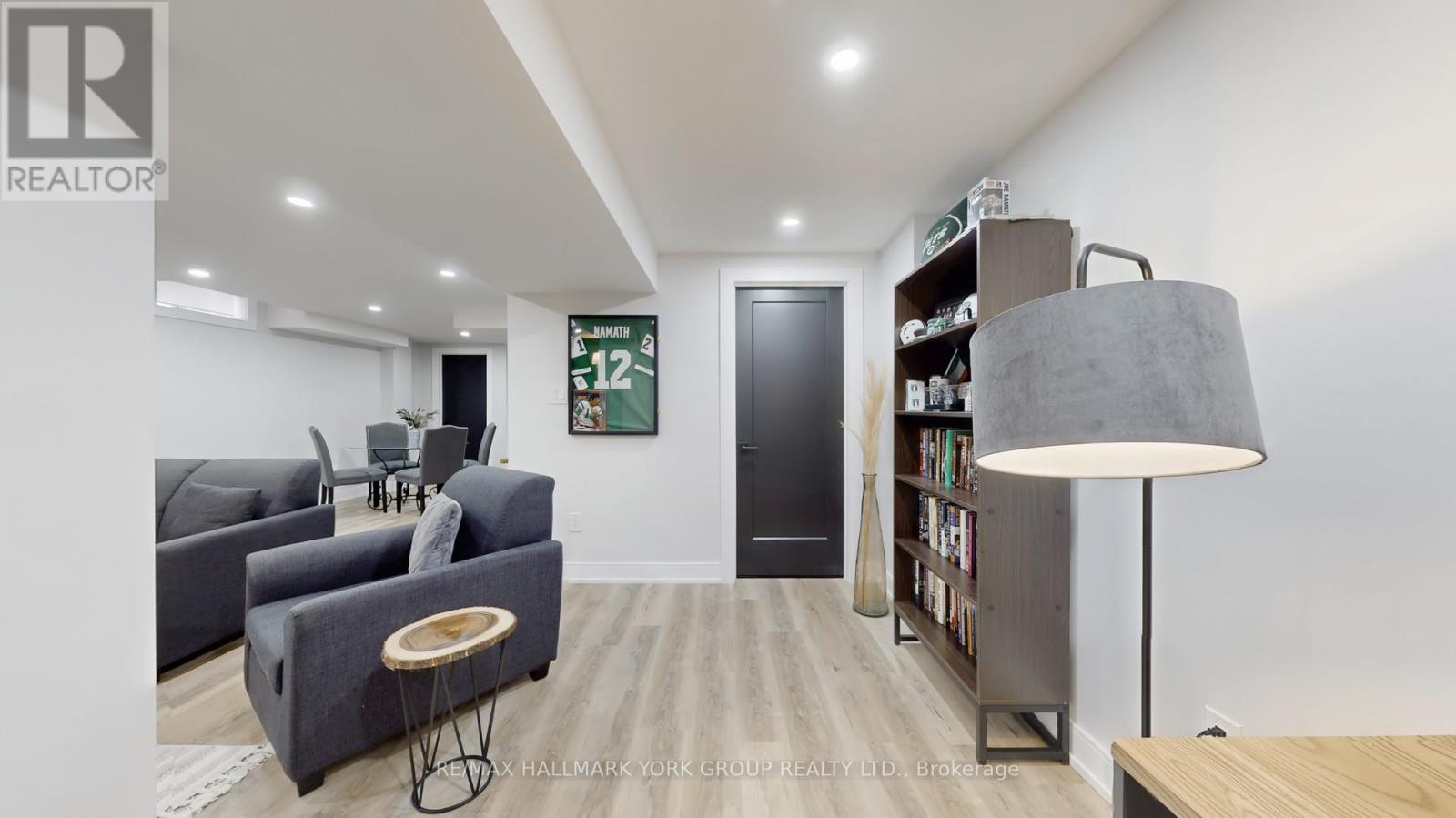 20 Domenica Way, Vaughan, Ontario  L3H 1V4 - Photo 29 - N12821938