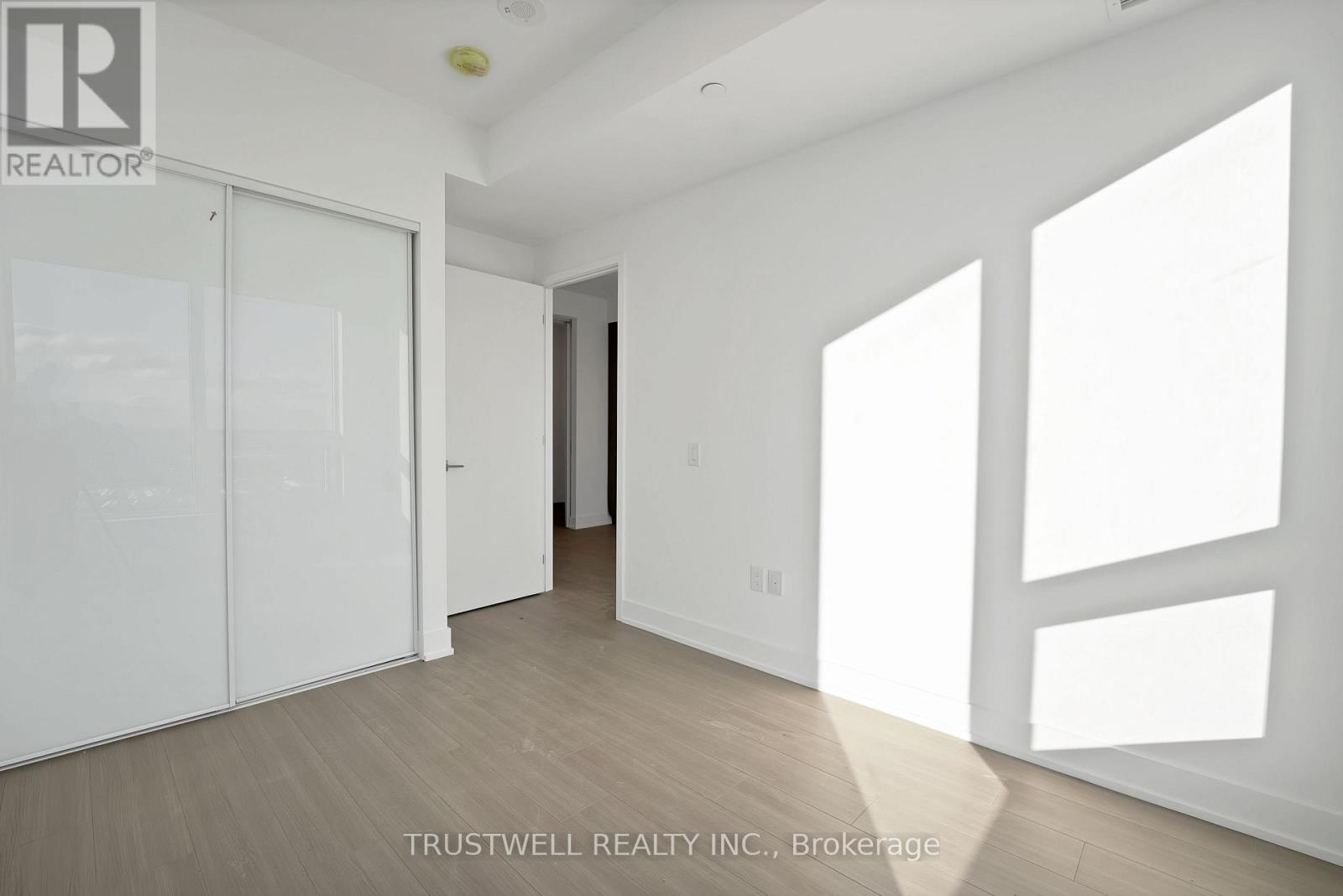 2011 - 36 Olive Avenue, Toronto, Ontario  M2N 0M4 - Photo 12 - C12804312