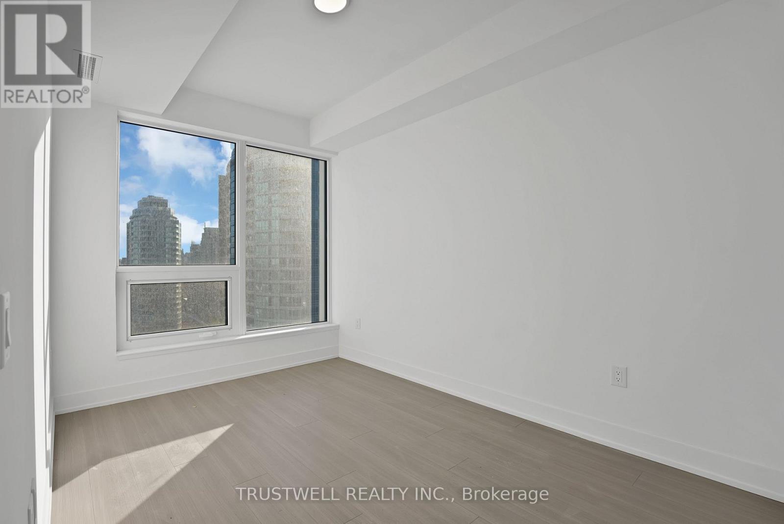 2011 - 36 Olive Avenue, Toronto, Ontario  M2N 0M4 - Photo 11 - C12804312