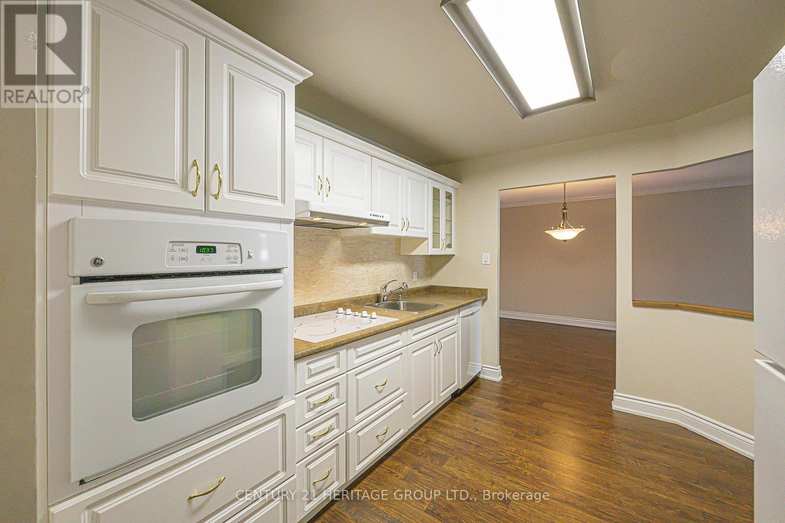 227 - 155 Main Street N, Newmarket, Ontario  L3Y 8C2 - Photo 12 - N12640460