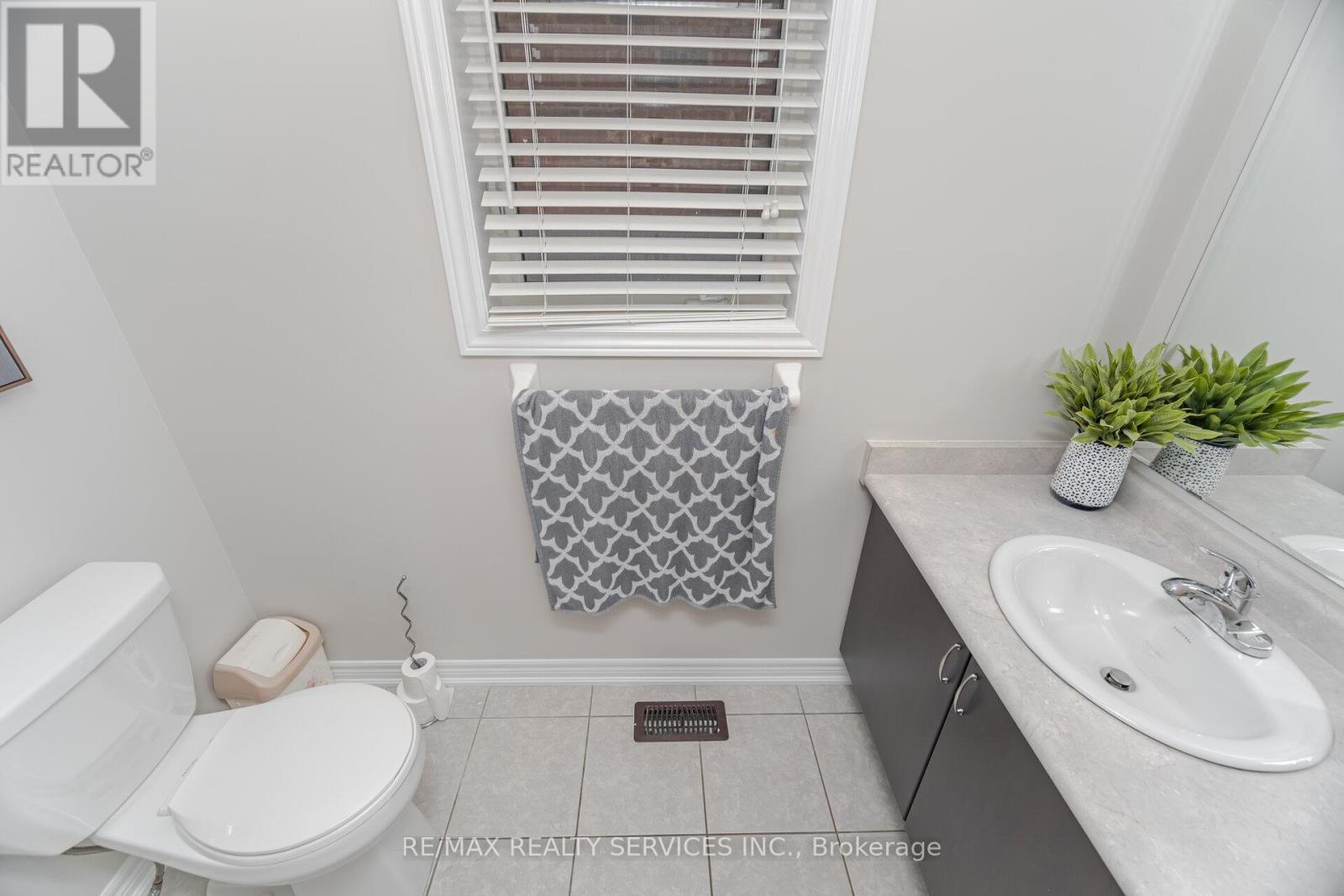 20 Blackberry Valley Crescent, Caledon, Ontario  L7C 3Z9 - Photo 19 - W12821958