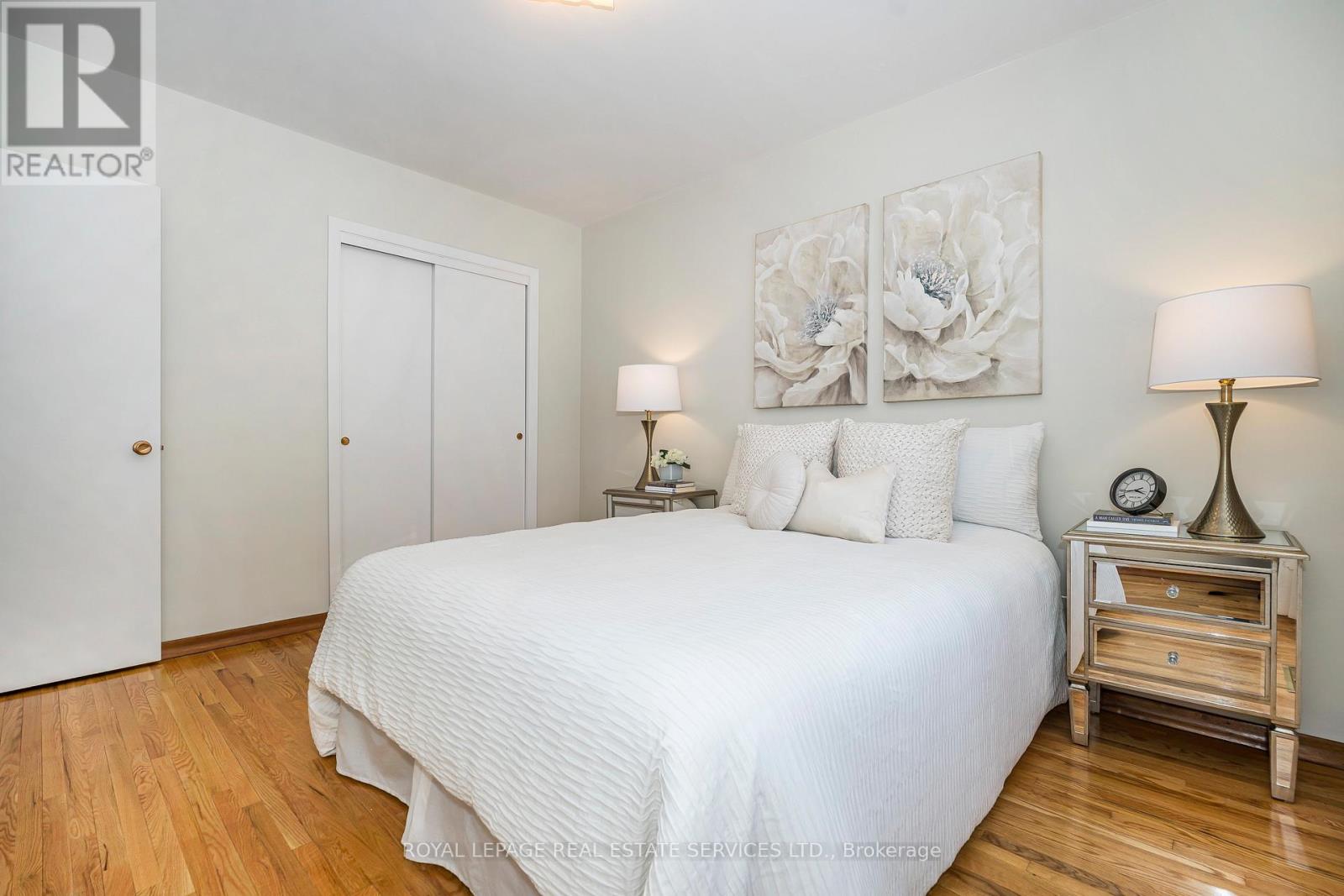 71 Hillcroft Drive, Toronto, Ontario  M9B 4X6 - Photo 14 - W12821976