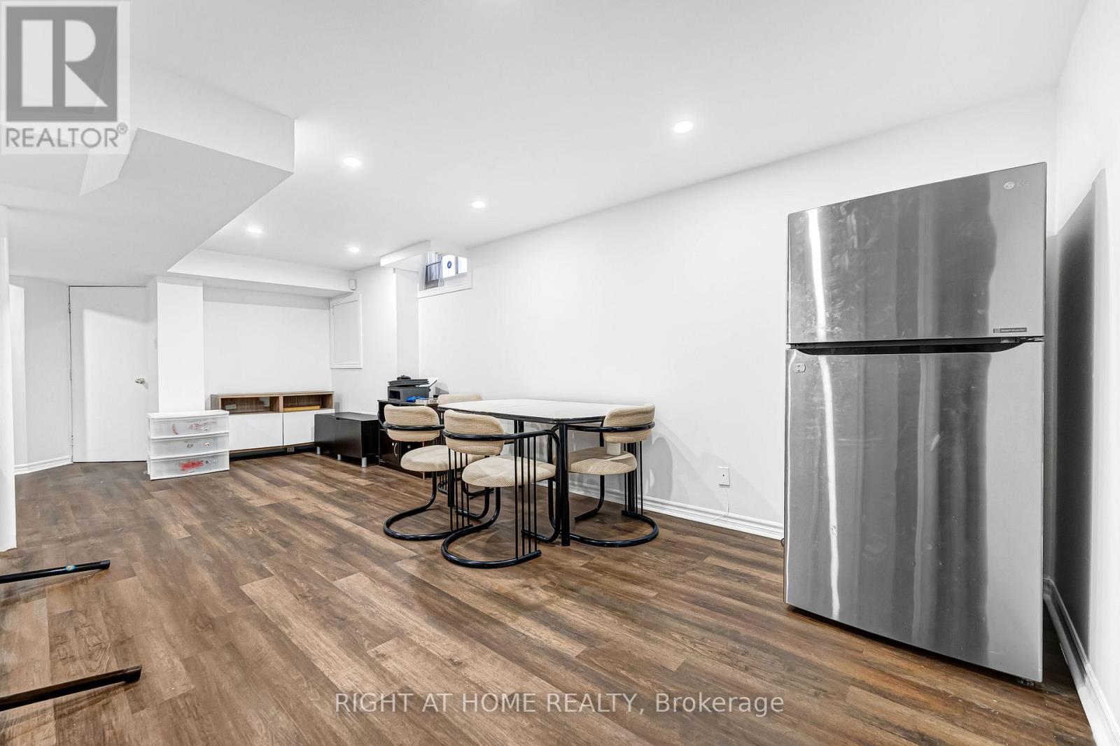 601 Claymeadow Avenue, Mississauga, Ontario  L5B 4H7 - Photo 28 - W12822050