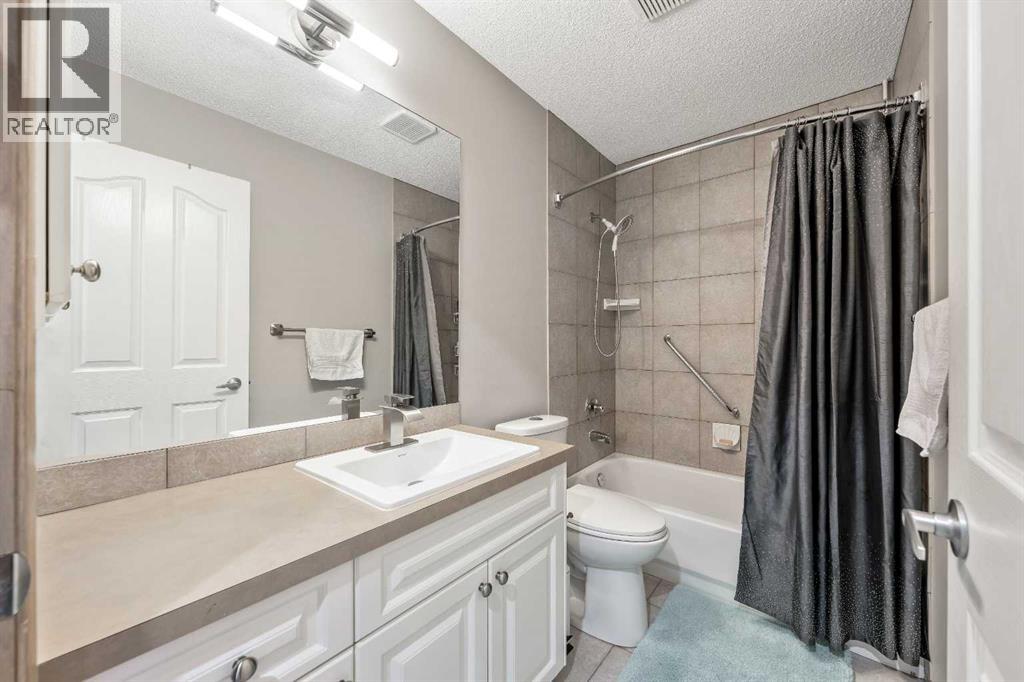 9 Hidden Valley Crescent Nw, Calgary, Alberta  T3A 4Z3 - Photo 30 - A2282421