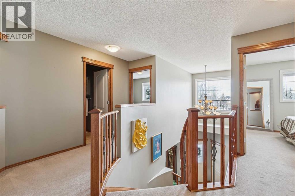 63 Evergreen Heights Sw, Calgary, Alberta  Y2Y 3A6 - Photo 32 - A2288146