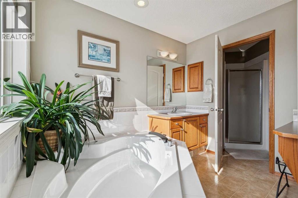 63 Evergreen Heights Sw, Calgary, Alberta  Y2Y 3A6 - Photo 26 - A2288146