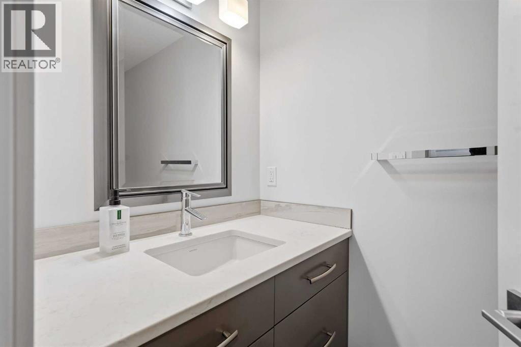 1716 28 Street Sw, Calgary, Alberta  T3C 1L9 - Photo 18 - A2288556