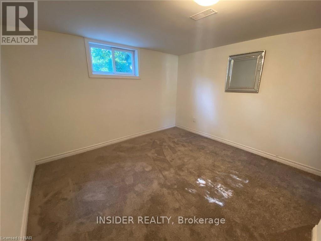 4 Parklands Drive, Hamilton (Rosedale), Ontario  L8K 4W7 - Photo 13 - X12821968