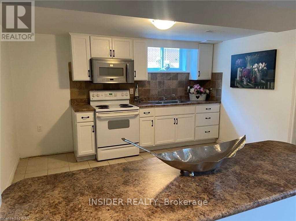 4 Parklands Drive, Hamilton (Rosedale), Ontario  L8K 4W7 - Photo 14 - X12821968