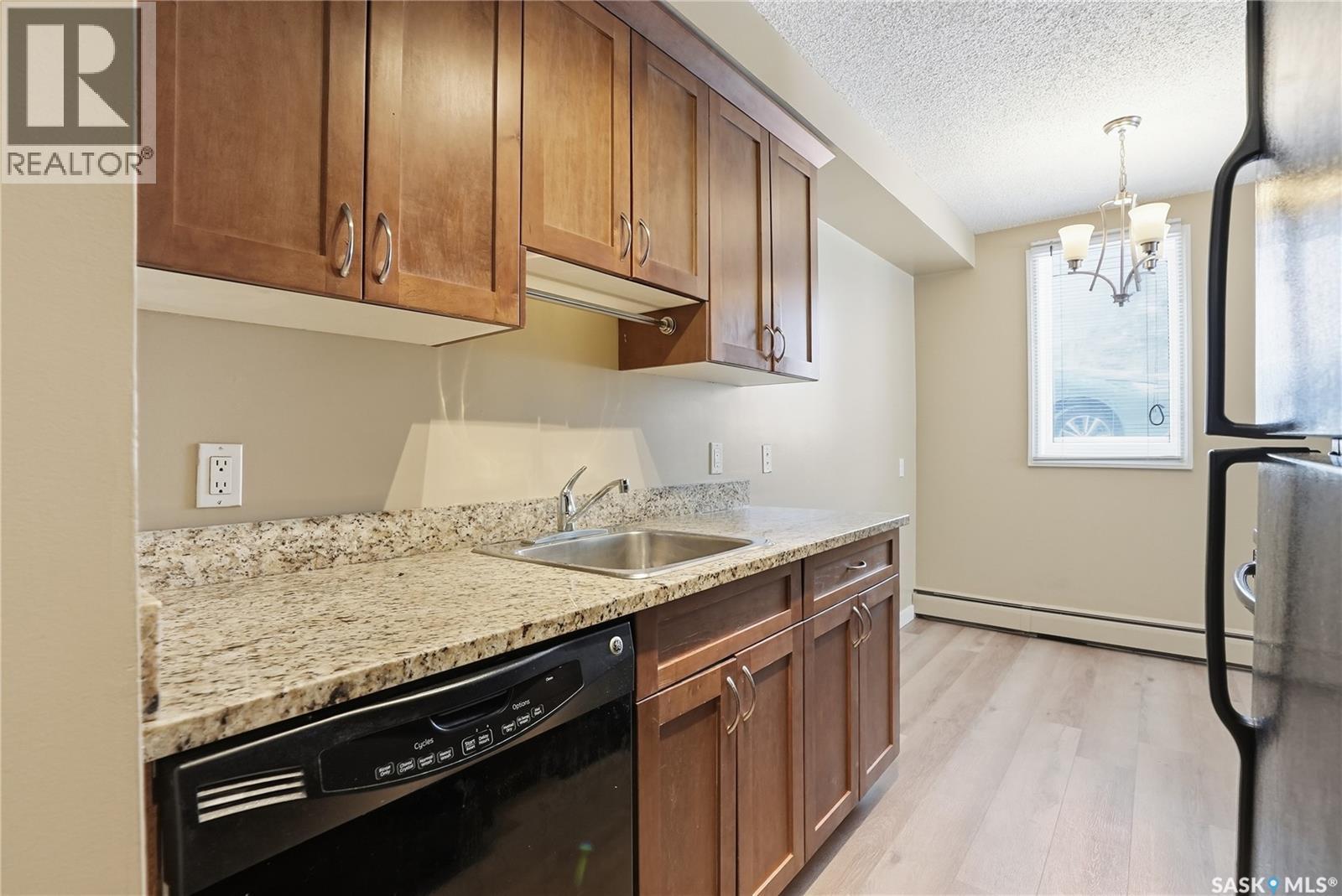 106 254 Pinehouse Place, Saskatoon, Saskatchewan  S7K 4X1 - Photo 9 - SK029185