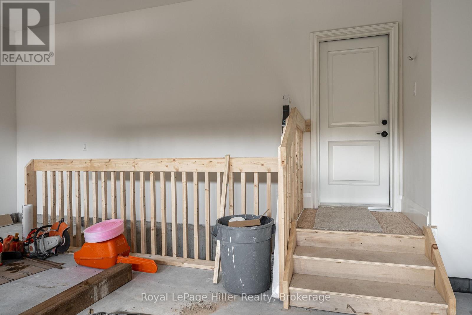 25 Avery Place, Perth East, Ontario N0K 1M0 - Photo 10 - X12709500