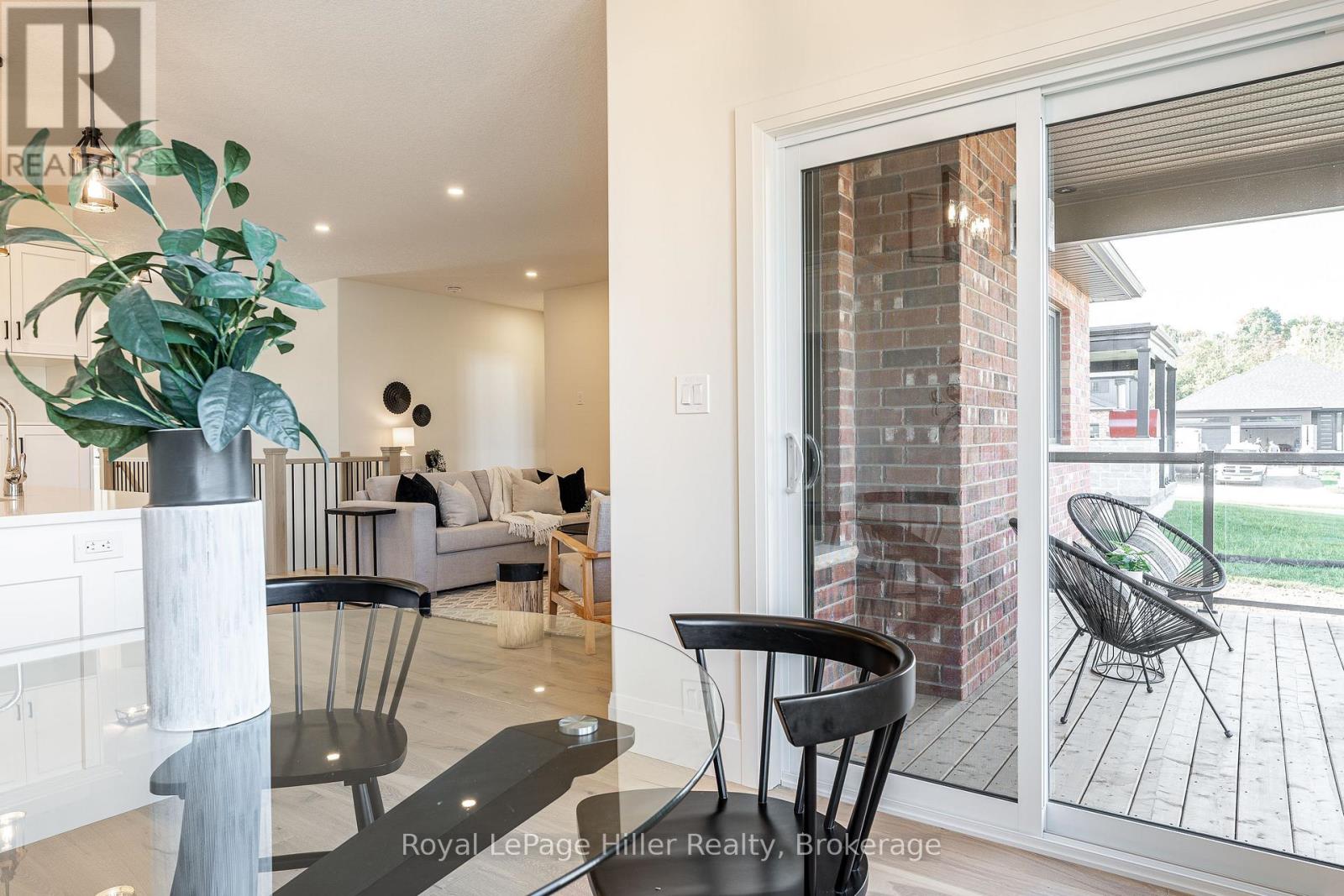 25 Avery Place, Perth East, Ontario N0K 1M0 - Photo 23 - X12709500