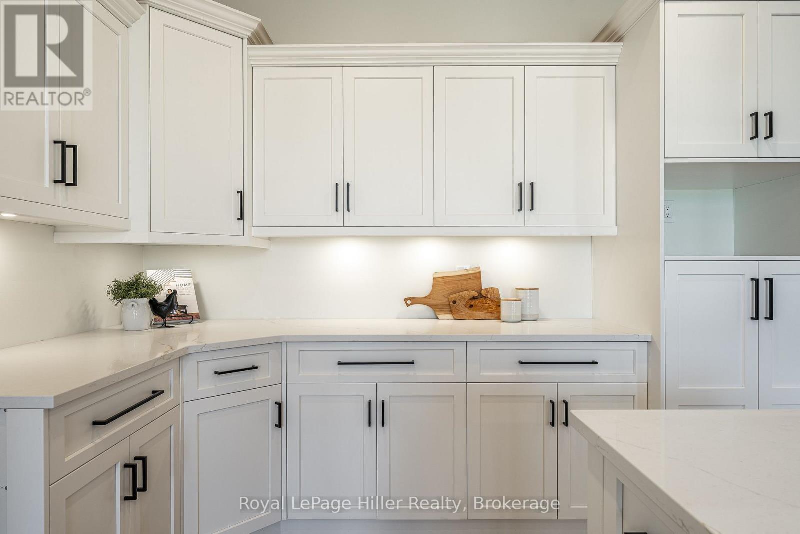 25 Avery Place, Perth East, Ontario N0K 1M0 - Photo 18 - X12709500