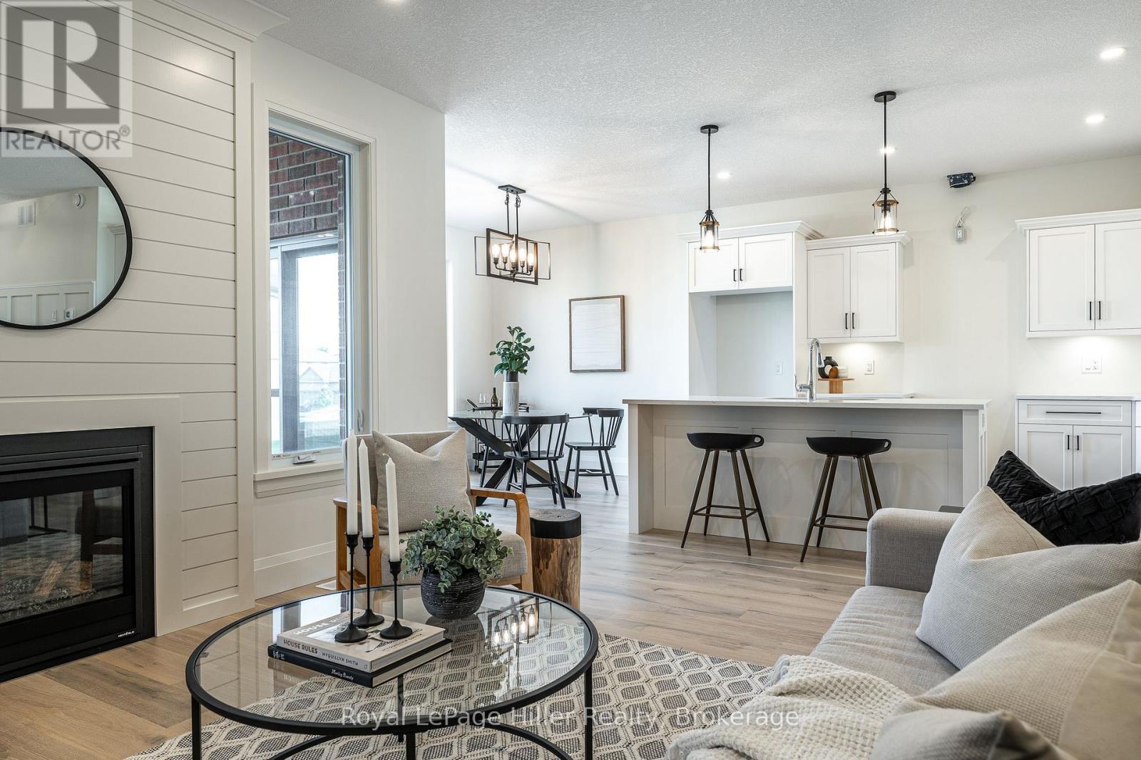 25 Avery Place, Perth East, Ontario N0K 1M0 - Photo 41 - X12709500