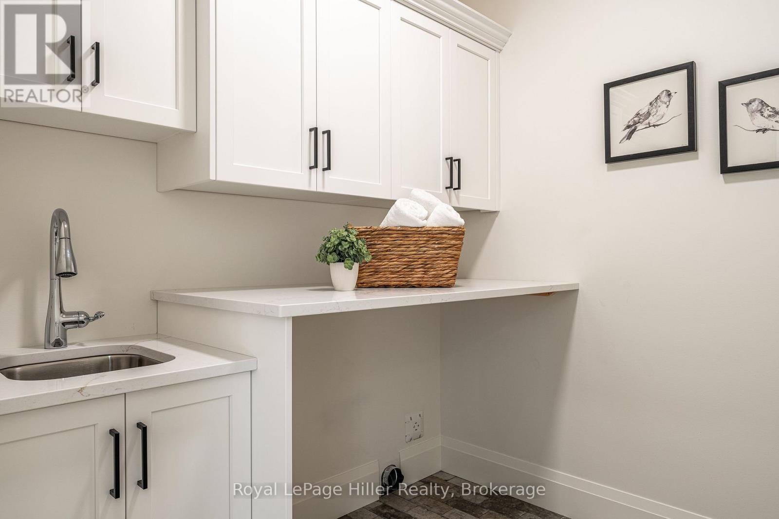 25 Avery Place, Perth East, Ontario N0K 1M0 - Photo 8 - X12709500