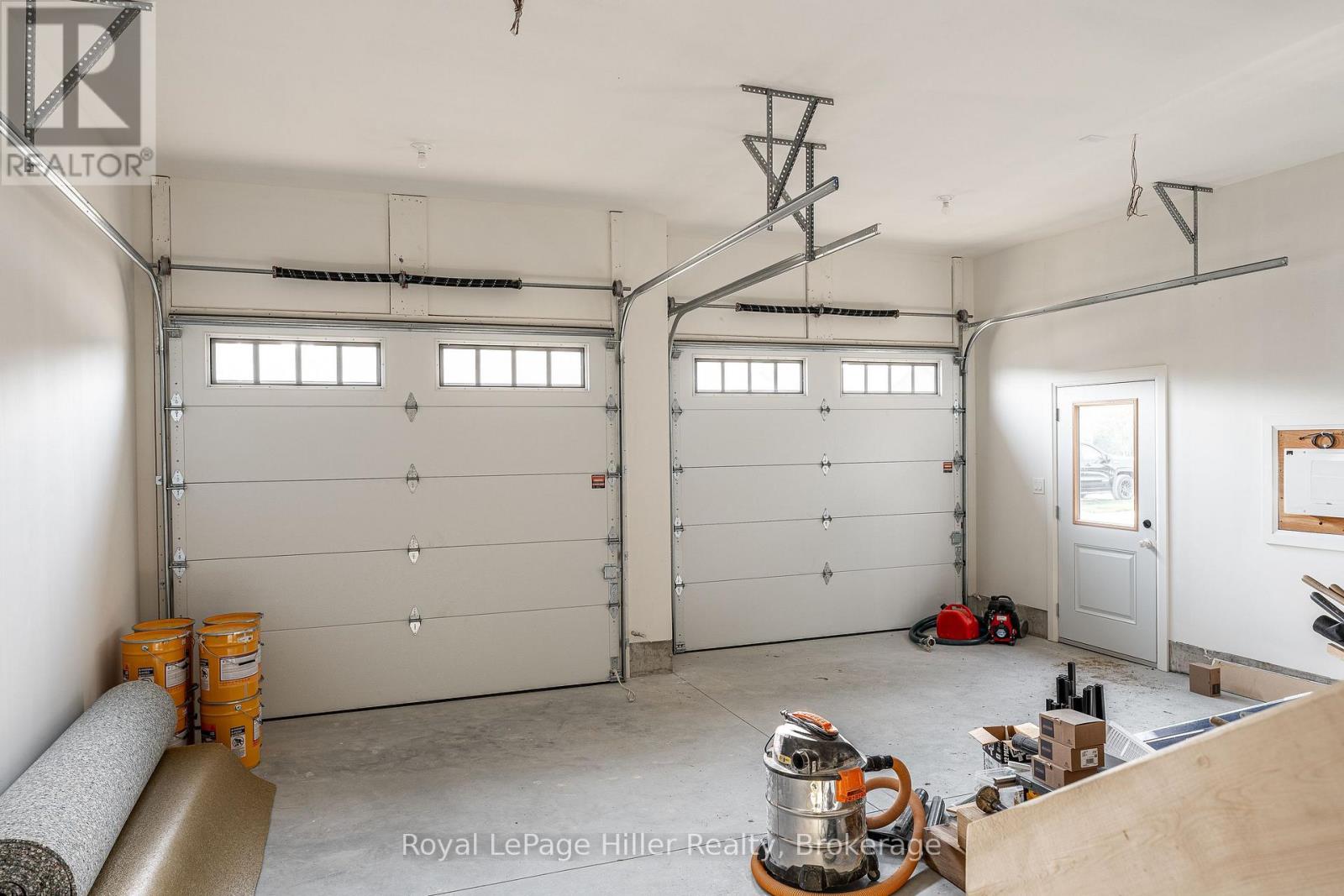 25 Avery Place, Perth East, Ontario N0K 1M0 - Photo 9 - X12709500