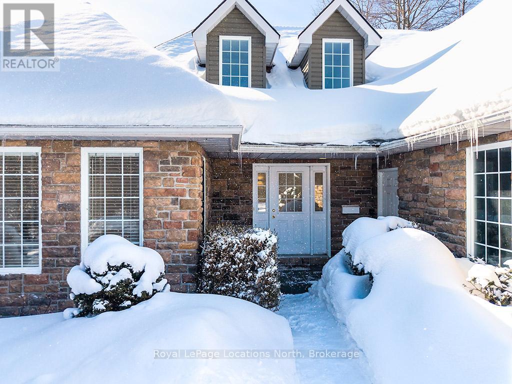 34 Georgian Manor Drive, Collingwood, Ontario  L9T 5P2 - Photo 2 - S12822202