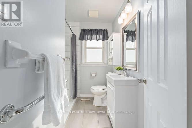 394 Wilson Avenue, Burlington, Ontario  L7L 2M9 - Photo 25 - W12822046