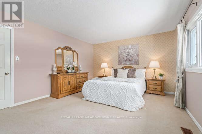 394 Wilson Avenue, Burlington, Ontario  L7L 2M9 - Photo 30 - W12822046