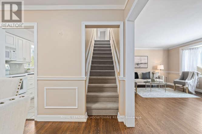 394 Wilson Avenue, Burlington, Ontario  L7L 2M9 - Photo 27 - W12822046